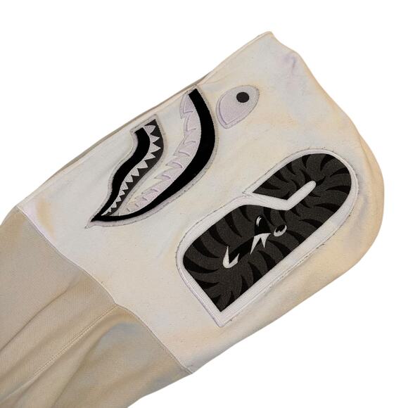 XL Bape Relaxed Fit White Beige Shark Hoody WGM - Picture 5 of 7